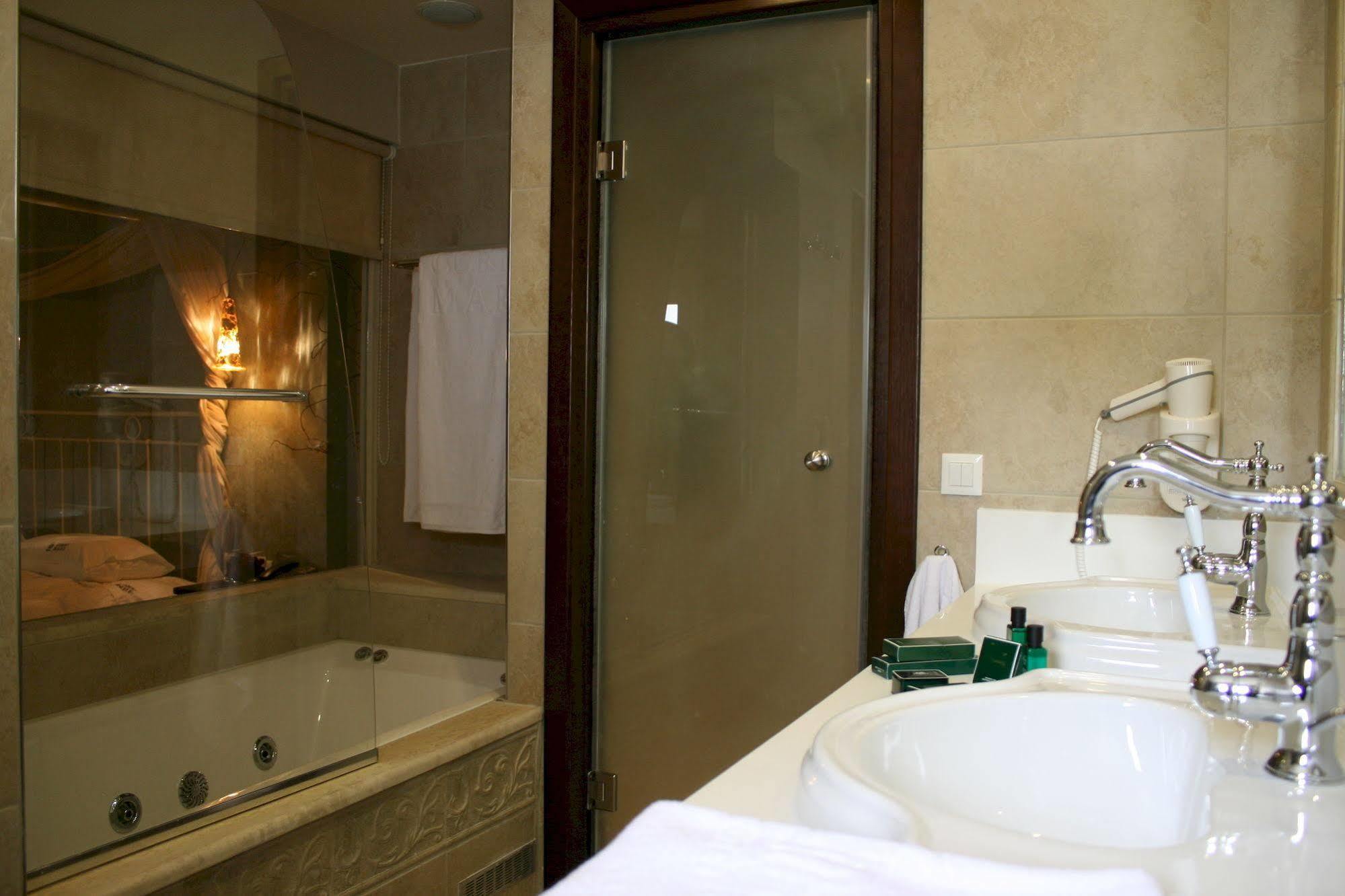 Corfu Mare Hotel -Adults Only Екстер'єр фото